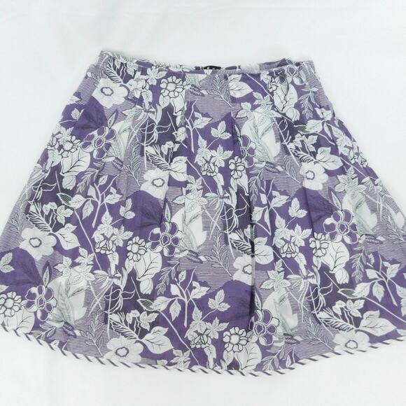 Folia Dresses & Skirts - Folia Pleated Aline Skirt Size 7